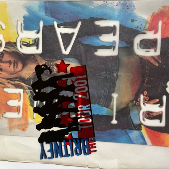 Britney Spears The Tour 2001 Program Book - Picture 8 of 12